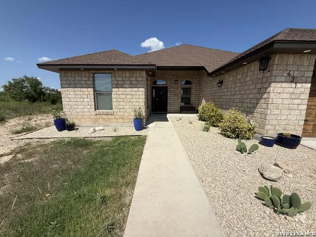 431 La Vista DR Del Rio, TX 78840