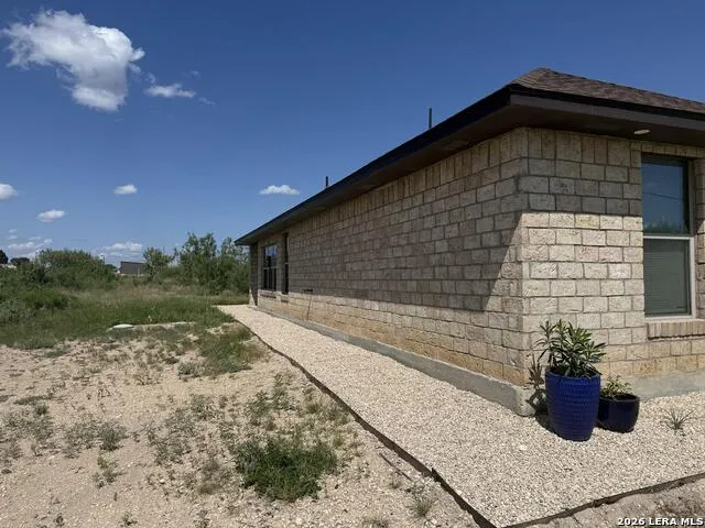431 La Vista DR Del Rio, TX 78840