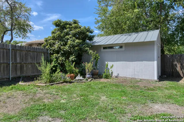 1127 Nolan St. San Antonio, TX 78202