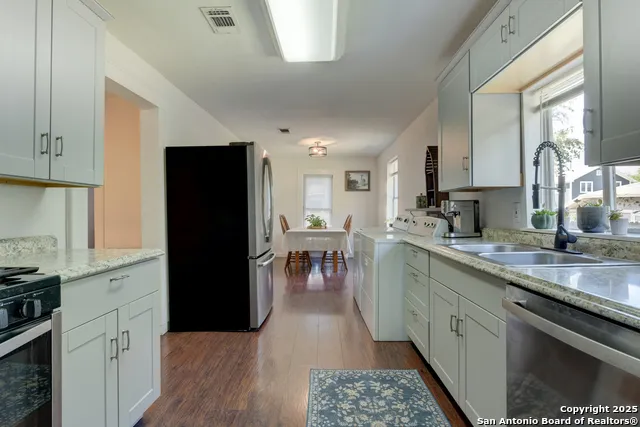 1127 Nolan St. San Antonio, TX 78202
