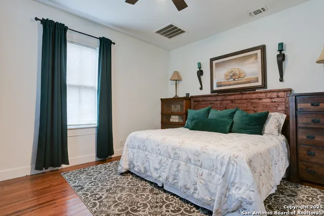 1127 Nolan St. San Antonio, TX 78202