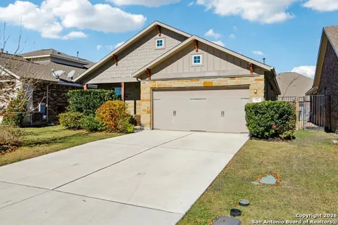 732 Bonnet Blvd