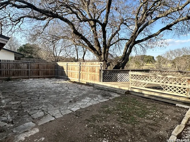 510 Lake Drive Kerrville, TX 78028