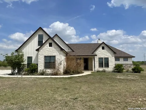18 Valley View