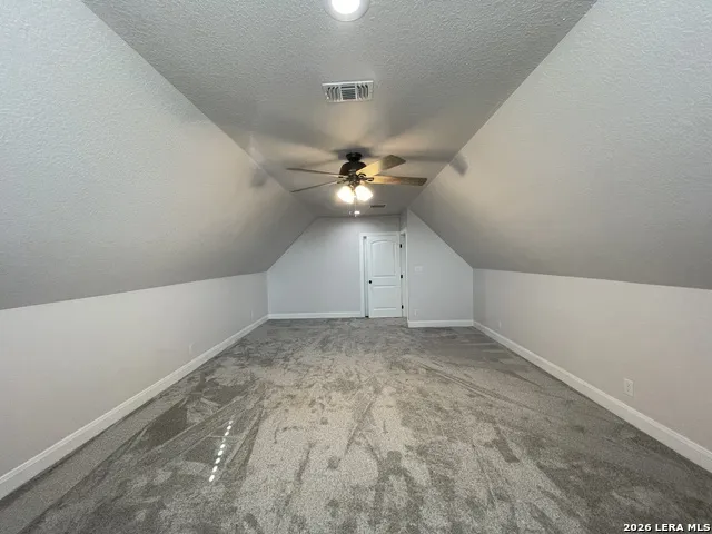 18 Valley View Uvalde, TX 78801