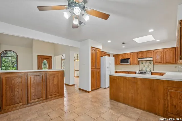 302 MESA DR Wimberley, TX 78676