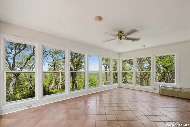 302 MESA DR Wimberley, TX 78676