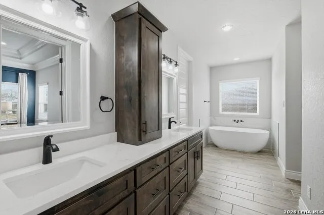 113 Hondo Dr La Vernia, TX 78121