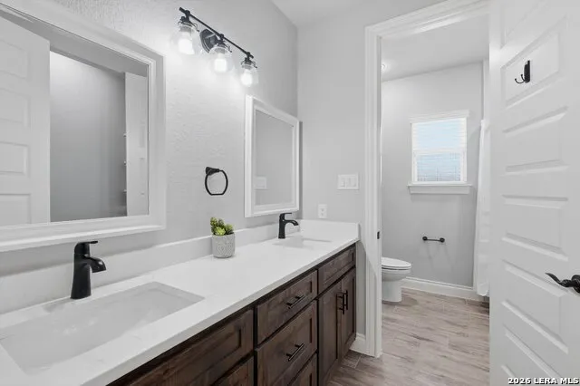 113 Hondo Dr La Vernia, TX 78121