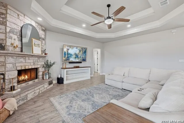 113 Hondo Dr La Vernia, TX 78121