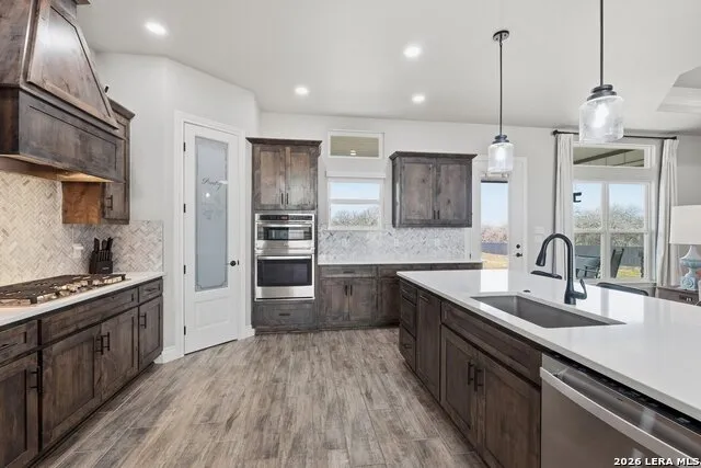 113 Hondo Dr La Vernia, TX 78121