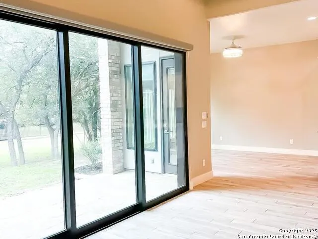 32 WESTCOURT LN San Antonio, TX 78257