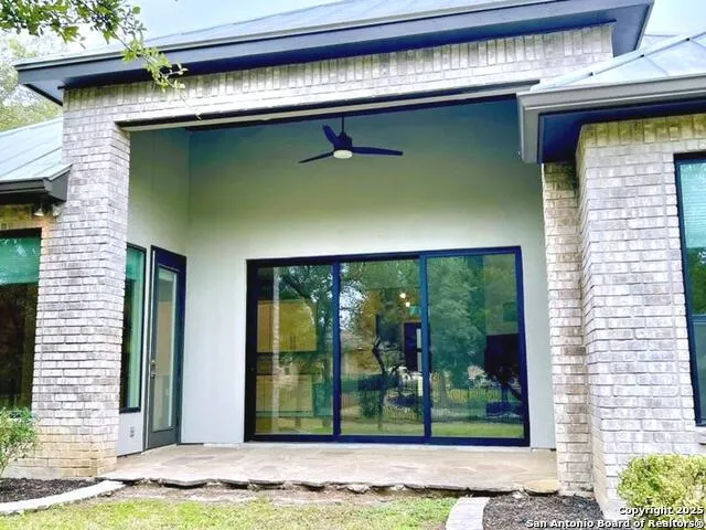 32 WESTCOURT LN San Antonio, TX 78257