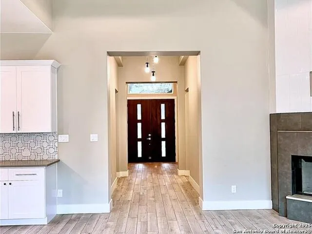 32 WESTCOURT LN San Antonio, TX 78257