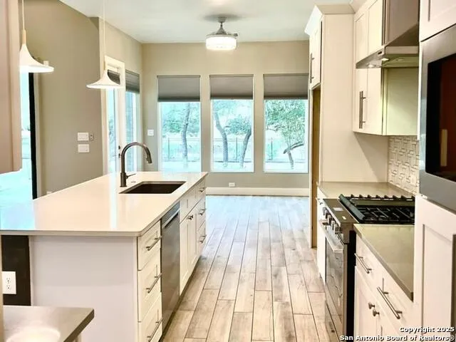 32 WESTCOURT LN San Antonio, TX 78257