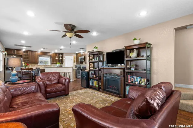 556 APOLLO DRIVE Canyon Lake, TX 78133