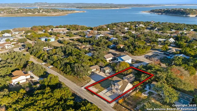 556 APOLLO DRIVE Canyon Lake, TX 78133