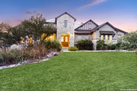 5751 High Forest