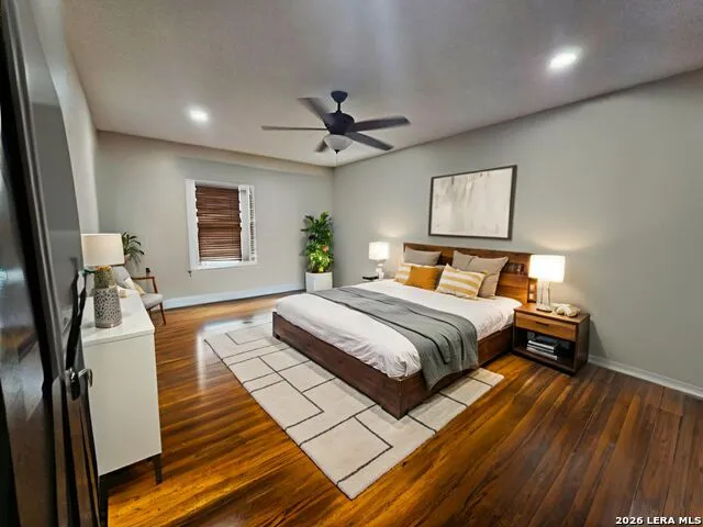 624 S AUSTIN ST Seguin, TX 78155