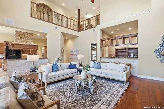 16227 San Cayetano Helotes, TX 78023
