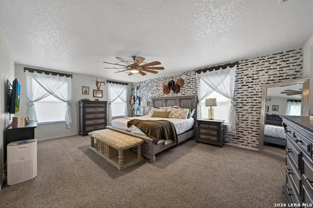 117 Gatewood Bay Cibolo, TX 78108