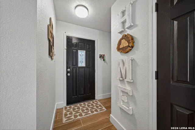 117 Gatewood Bay Cibolo, TX 78108