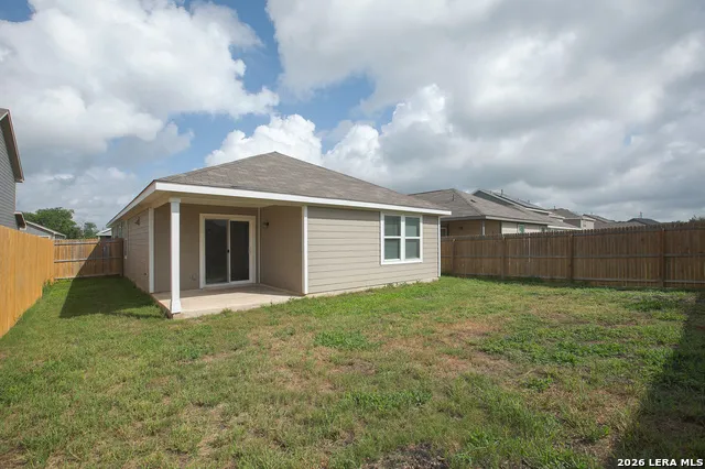 5402 FREDERICK BLF Von Ormy, TX 78073