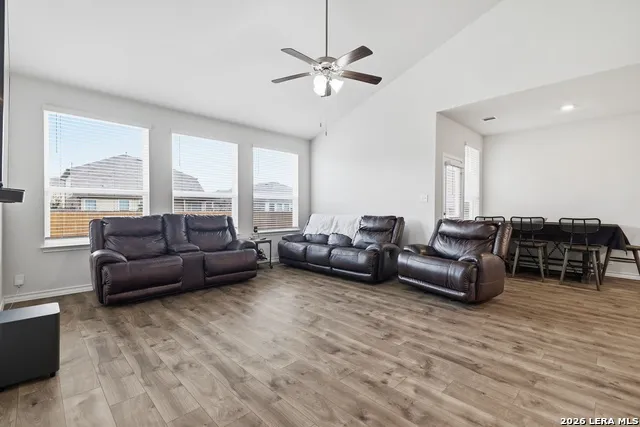 521 AMBER CRK Cibolo, TX 78108