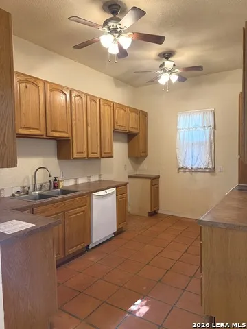 265 County Road 5227 Hondo, TX 78861