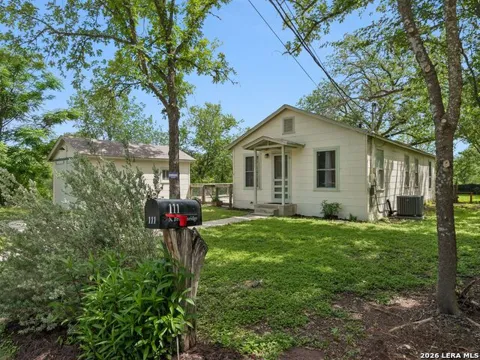 111 Brackenridge