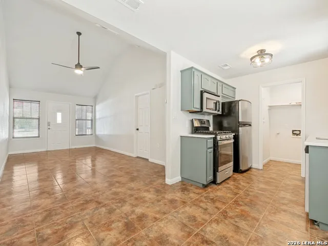 511 S MESQUITE ST San Antonio, TX 78203