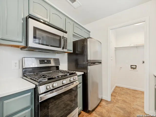 511 S MESQUITE ST San Antonio, TX 78203