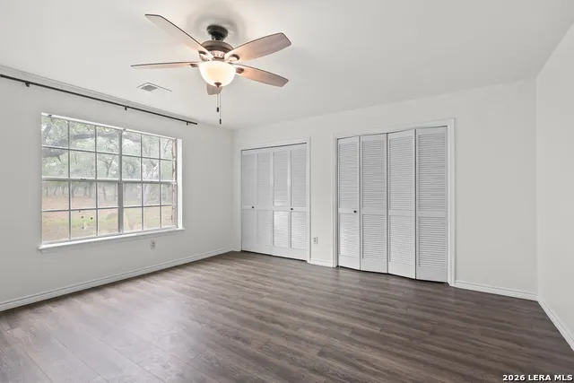 336 Lost Trail La Vernia, TX 78121