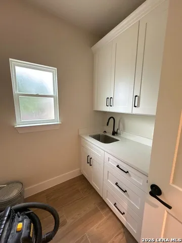 951 Rocky Ridge Loop Canyon Lake, TX 78133