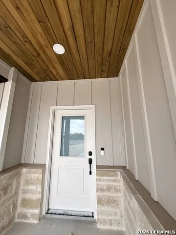 951 Rocky Ridge Loop Canyon Lake, TX 78133
