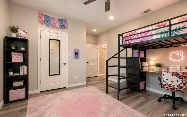 9671 Crow Ln Adkins, TX 78101