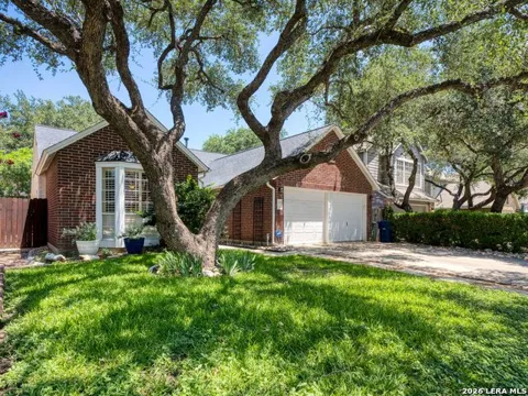 2423 Cedar Ridge