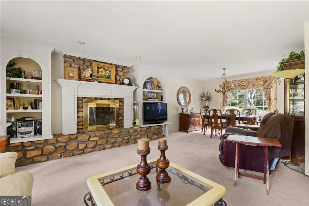 1033 Davenport CIR Powder Springs, GA 30127
