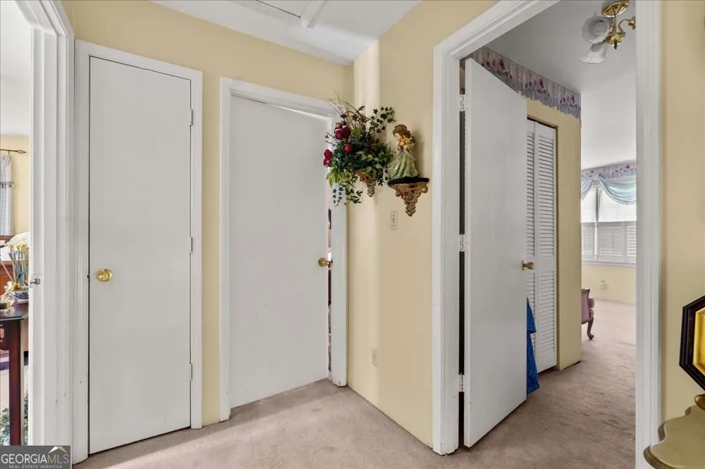 1033 Davenport CIR Powder Springs, GA 30127
