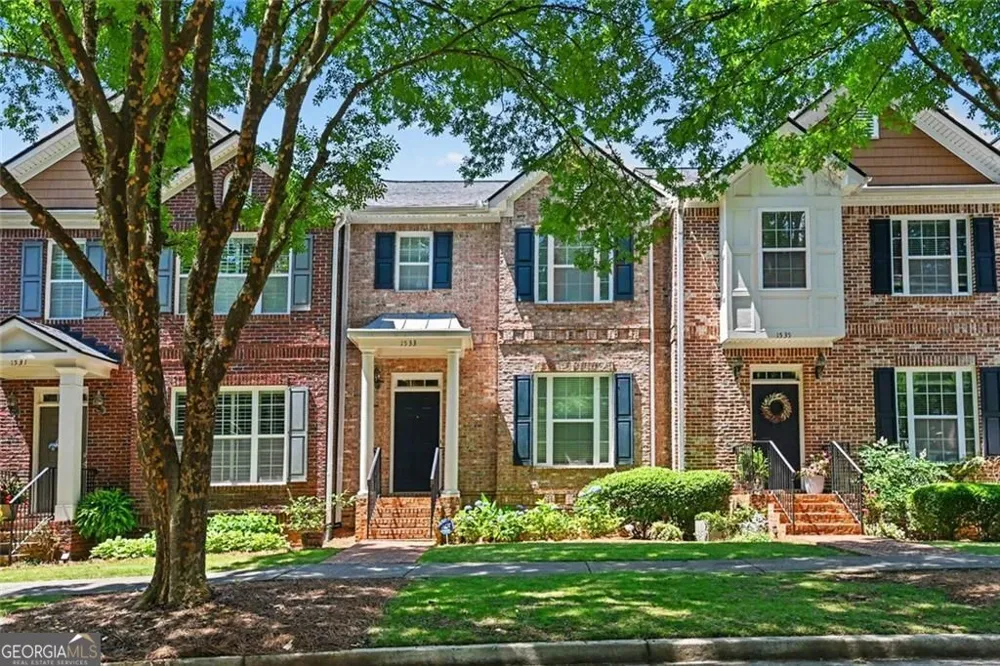 1533 Endurance Hill DR NW Kennesaw, GA 30152