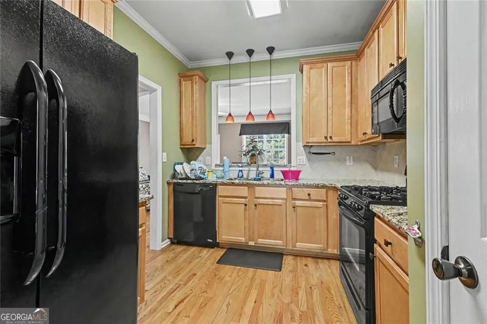 1533 Endurance Hill DR NW Kennesaw, GA 30152