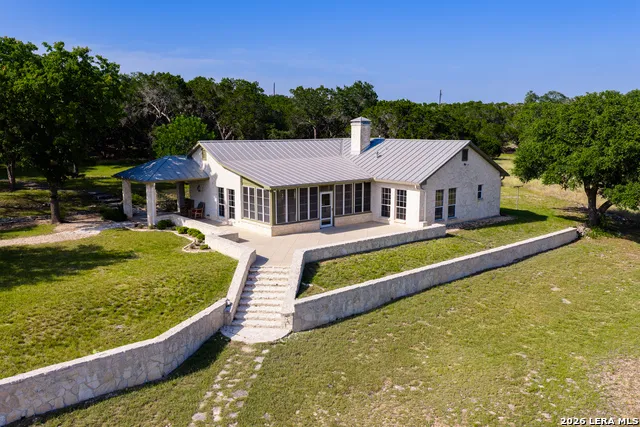 174 Cedar Rock Trail Hunt, TX 78024