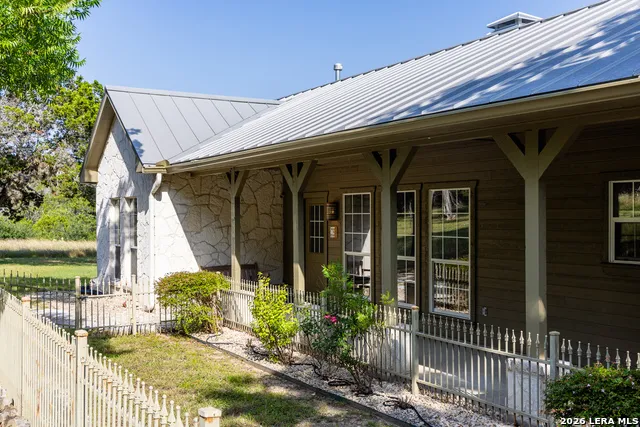 174 Cedar Rock Trail Hunt, TX 78024