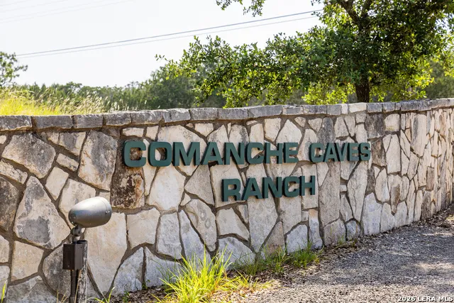 174 Cedar Rock Trail Hunt, TX 78024