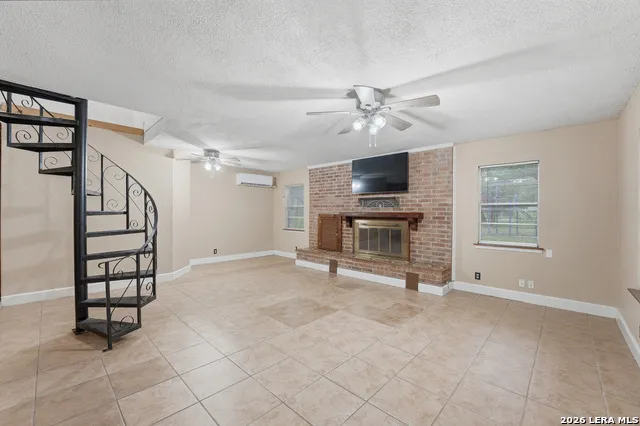8606 State Highway 123 N Stockdale, TX 78160