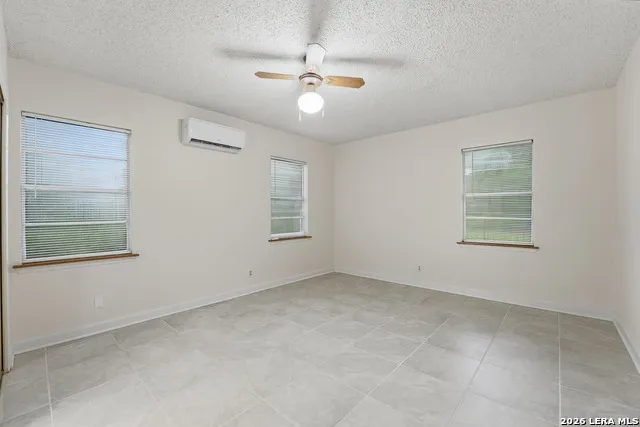 8606 State Highway 123 N Stockdale, TX 78160