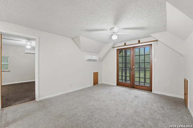 8606 State Highway 123 N Stockdale, TX 78160