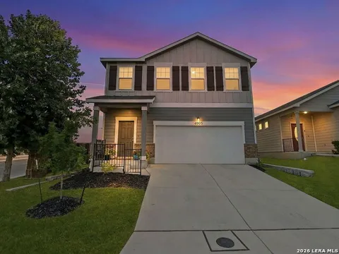 4905 Hallies Garden