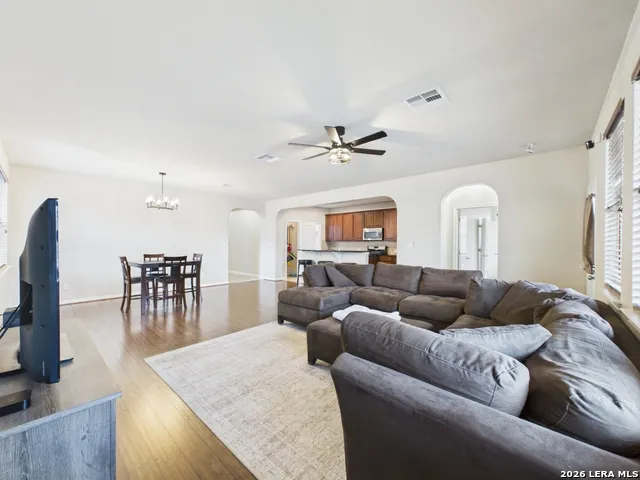 1070 Sussex Way Round Rock, TX 78665