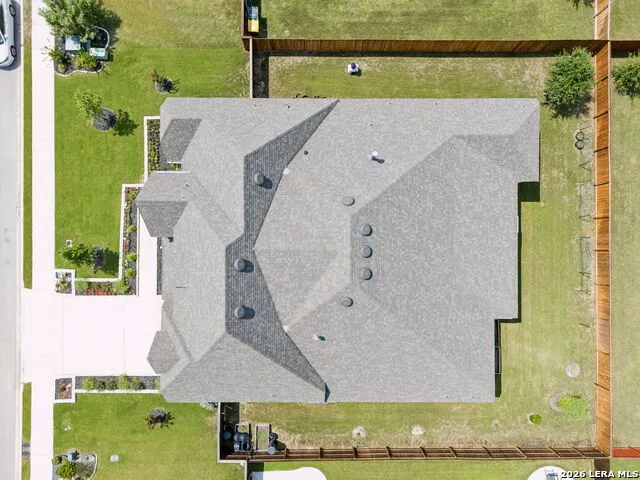 6826 Hallie Schertz, TX 78154